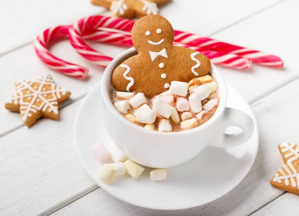 Gingerbread man Christmas hete chocolade Cup — Stockfoto