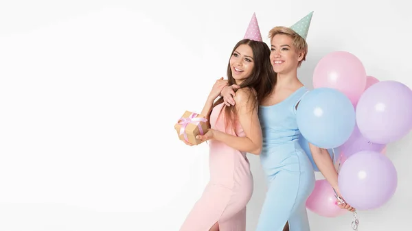 Happy party girls, invitation concept — Stock Photo, Image