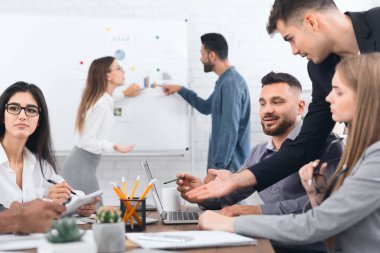 Grup verileri analiz iş adamları