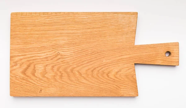 Dřevěné řezání deska izolované na bílém pozadí — Stock fotografie