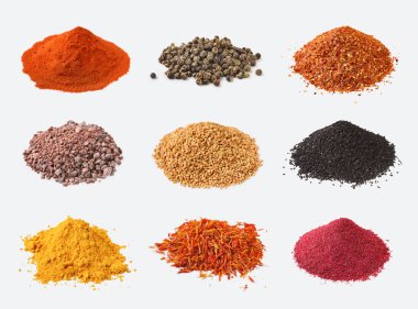 Beyaz zemin üzerine baharat çeşitleri