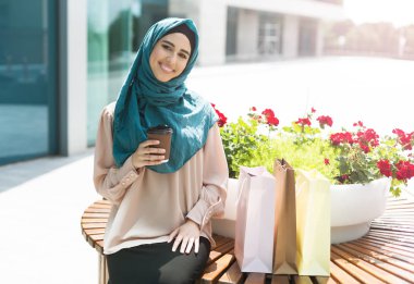 Mutlu alışveriş kavramı