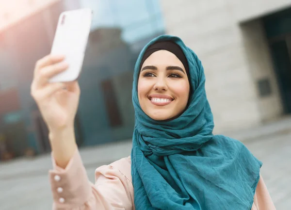 Internationale selfie concept — Stockfoto