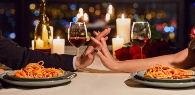 Mutlu romantik anları birlikte kavramı