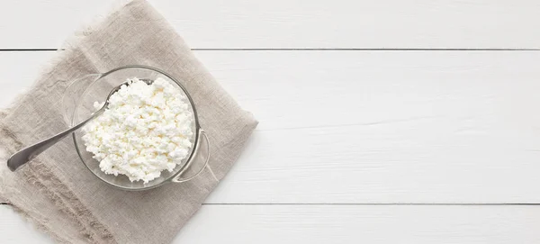 Bowl of cottage cheese — Stock Photo, Image