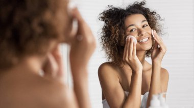 Anti akne bakım programı kavramı