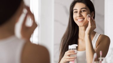 Yüz temizleyici kavramı