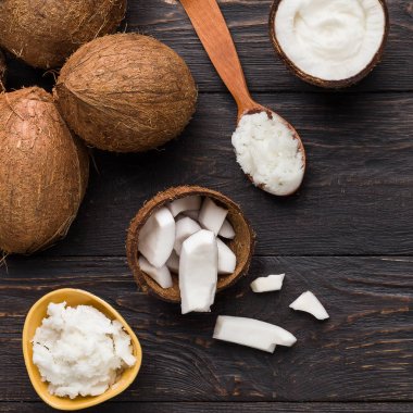 Mutfak konseptinde organik hindistan cevizi