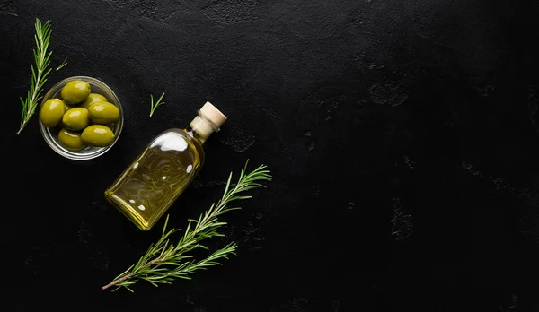 Концепция чистого оливкового масла — стоковое фото