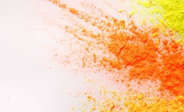 Beyaz arka planda soyut sanat ışık renkleri toz patlama