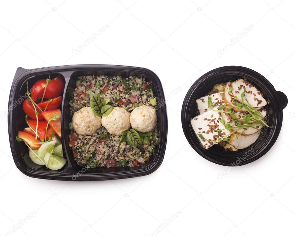 Meat balls with buckwheat and vegetables in delivery boxes