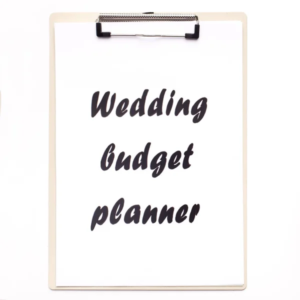 Plánovač svatebních rozpočtů s černým textem na bílém pozadí — Stock fotografie