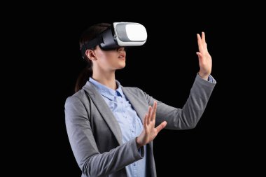 Vr Kulaklık Sanal Gerçeklik Yaşıyor İş Kadını, Studio Shot