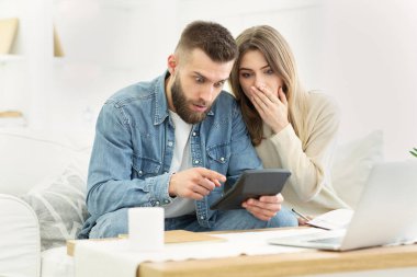 Bin yıllık çift evde mali revizyon yapma