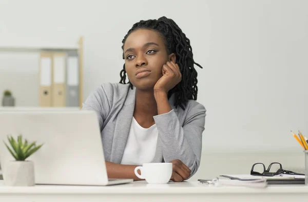 Depressed Black Business Girl Sitting At Laptop In Office — Stock Photo, Image
