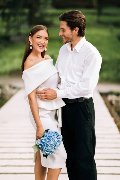 Lovely Wedding Couple Hugging Standing In Park Outdoor — Stock Photo, Image