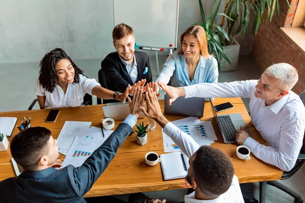 Business Team Giving High-Five Celebrating Success At Work In Office — Stock Photo, Image