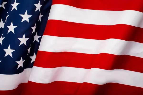 Ondeando bandera americana con estrellas y rayas, independencia —  Fotos de Stock