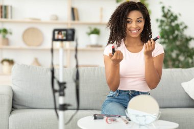 Siyah Kız İçerideki Güzellik Blog 'u için Makyaj Videosu Öğretmeni