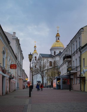 Suvorov sokak - Vitebsk tarihi merkezi boyunca bir yürüyüş