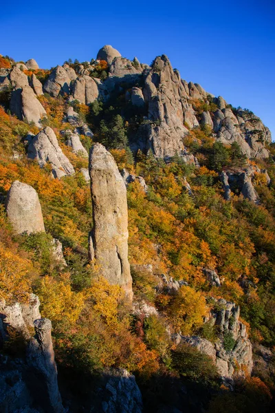 Brillantes Colores Del Otoño Valle Los Fantasmas Las Montañas Demerdji —  Fotos de Stock