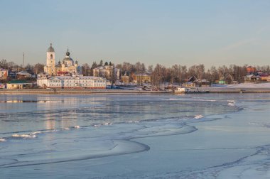 Antik, Rus şehir in Myshkin kış başında