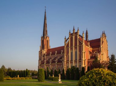 Belarus en büyük kilisesi olan Gervyaty - Trinity Kilisesi yer alır
