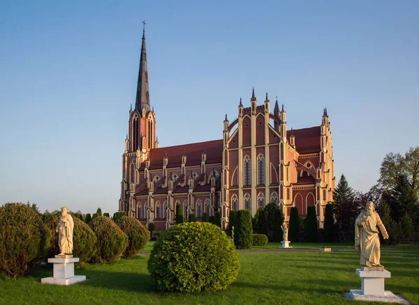 Największy Kościół Białorusi Znajduje Się Gervyaty Kościół Świętej Trójcy — Zdjęcie stockowe
