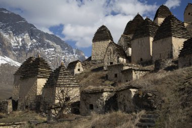 Davgars bir Unesco Dünya Mirası sitesi. ~ Ölüler şehri ~.