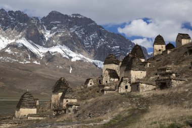 Davgars bir Unesco Dünya Mirası sitesi. ~ Ölüler şehri ~.