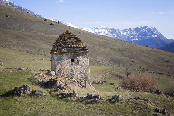 Tsimiti - tower complex in North Ossetia — Stock Photo, Image