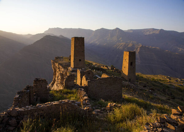 Остатки аула призрака Гур в Дагестане в четные

