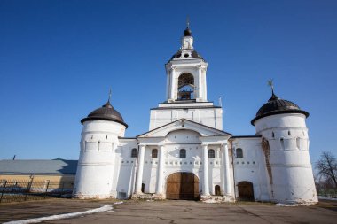 Büyük Rostov 'daki en eski manastır Avraamiev Manastırı' dır.