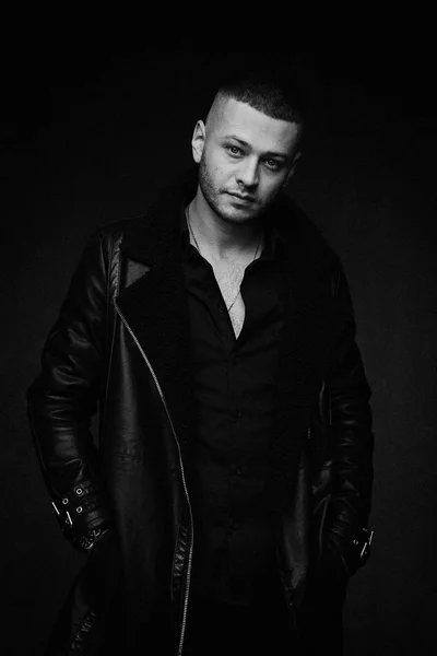 Studio Portrait Handsome Young Caucasian Man — Stock Photo, Image