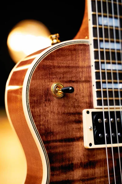 Close View Beautiful Wooden Electric Guitar — Stock Photo, Image