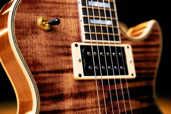 Close View Beautiful Wooden Electric Guitar — Stock Photo, Image