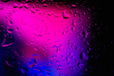 Cama çiy damlaları düşer, soyut arkaplan