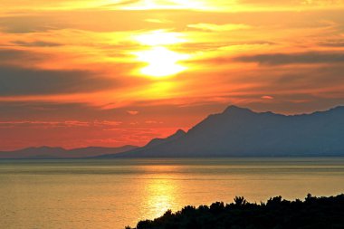 Adriyatik Denizi 'nde Günbatımı