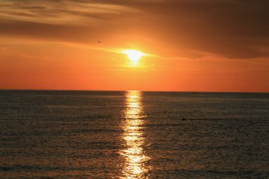 Türkiye 'de Akdeniz' de Gün Doğumu