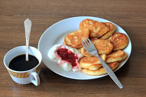 Сніданок Млинцями Літній Ранок — стокове фото