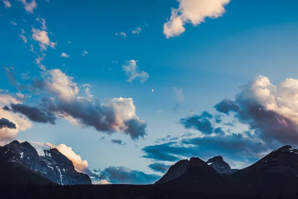 Senderismo Verano Anature Rocky Mountains Lake Louise Banff Canadá — Foto de Stock