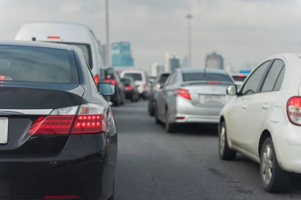 Verkeersopstopping Met Rij Van Auto Uitdrukkelijke Wijze — Stockfoto