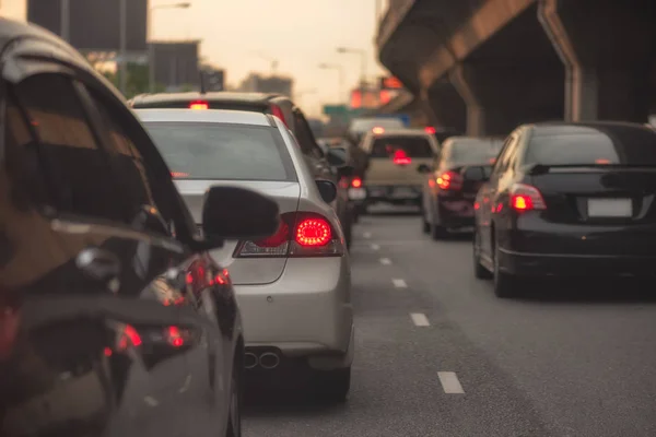 Dopravní Zácpa Řadou Aut Mýtné Způsobem Rush Hour Styl Vintage — Stock fotografie