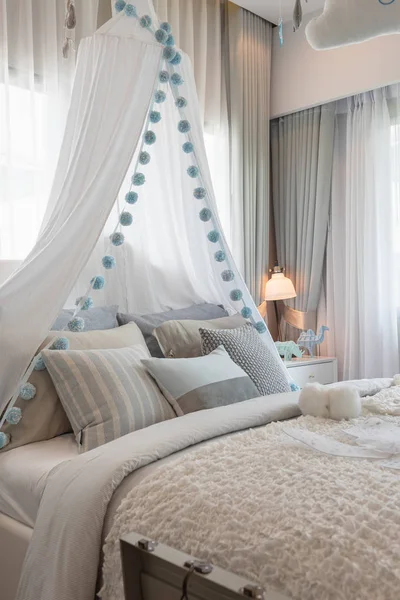 Klassischer Stil Schlafzimmer Mit Kissen Auf Klassischem Bett Innendekoration Design — Stockfoto