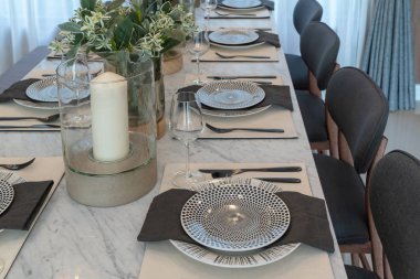 masa takımı ile lüks yemek odası