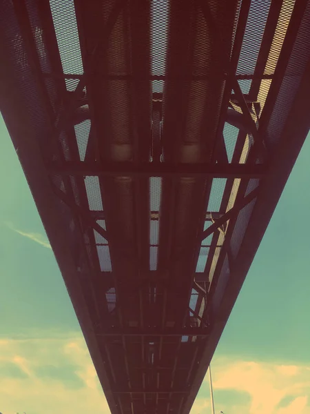 Schöne Brücke Mit Blauem Himmel Und Wolken Sommertag Von Oben — Stockfoto