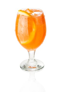 Alkolsüz kokteyl beyaz arka plan yenileme