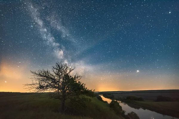 Paisaje Nocturno Vía Láctea Cielo Estrellado — Foto de Stock