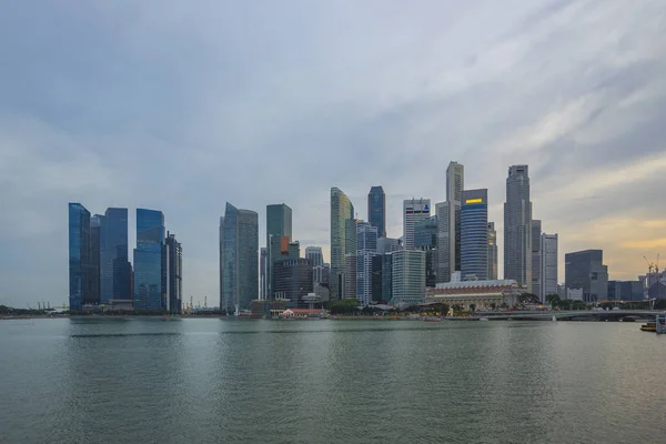 Vista Pôr Sol Cidade Singapura Skyline Com Marina Bay — Fotografia de Stock