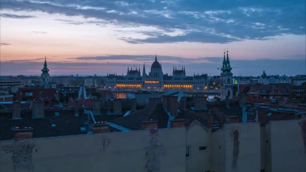 Nacht Tag Zeitraffer Von Budapest City Skyline Mit Blick Parlamentsgebäude — Stockvideo